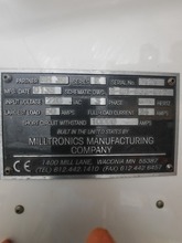 2001 MILLTRONICS RH30 Vertical Machining Centers | Machinemaxx (7)